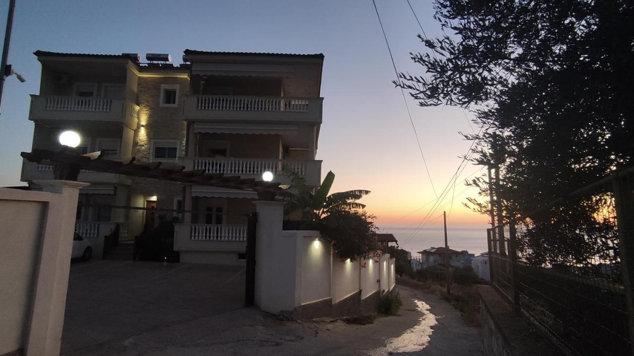 Spartila Apartments Dhërmi エクステリア 写真