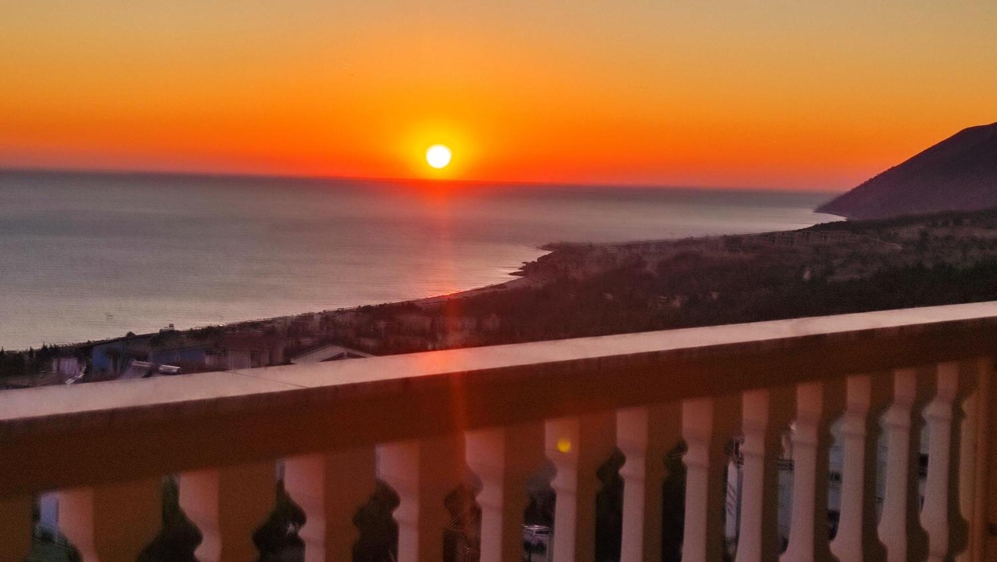 Spartila Apartments Dhërmi エクステリア 写真