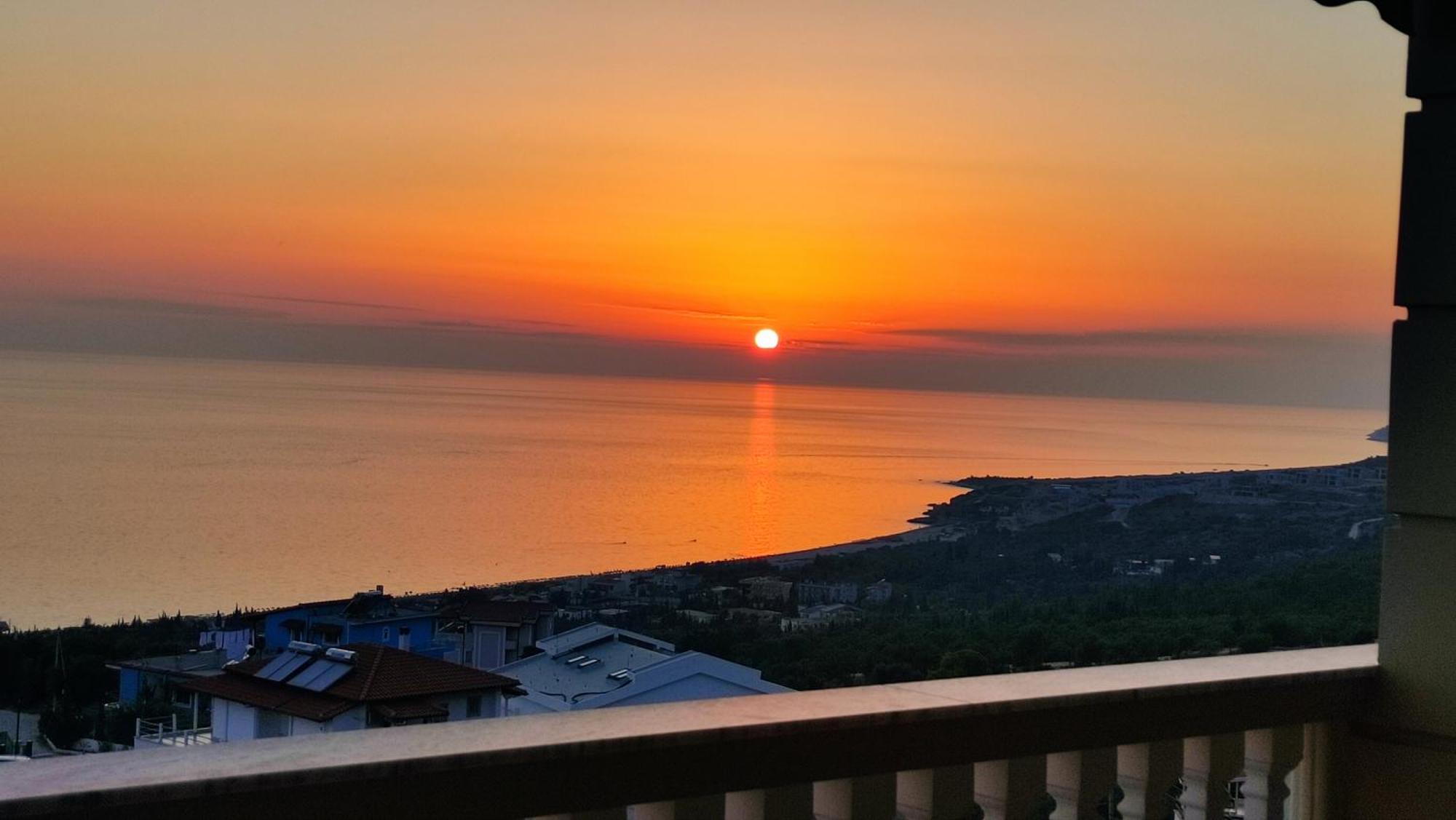 Spartila Apartments Dhërmi エクステリア 写真